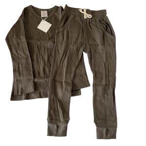NEW Mebie Baby ribbed jogger set